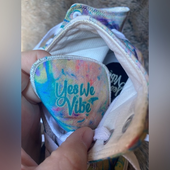 Yes We Vibe Unisex Unicorn High Tops Size 9.5 women’s/8 Men - Picture 8 of 11